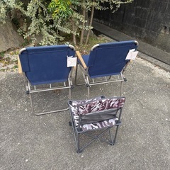 LOGOSチェア2点と（おまけチェア1点）の3点セットの画像