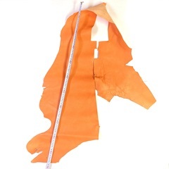 ソフトなヌメ革　オレンジ色の画像