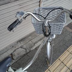 [Panasonic]ViVi(ビビ)DX 26吋電動アシスト自転車 8.9Ahバッテリー+充電器+キー2本付き(プラズマシルバー)の画像