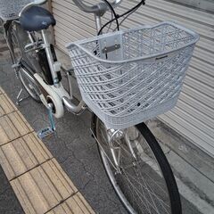 [Panasonic]ViVi(ビビ)DX 26吋電動アシスト自転車 8.9Ahバッテリー+充電器+キー2本付き(プラズマシルバー)の画像