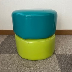 オットマン　スツール　椅子の画像