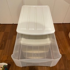 衣装ケース 4段 お譲りします の画像