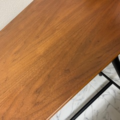 テーブル イスの画像