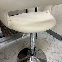 テーブル イスの画像