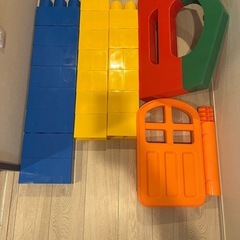 大きなブロック　知育の画像