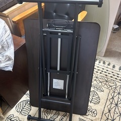 昇降テーブル　の画像