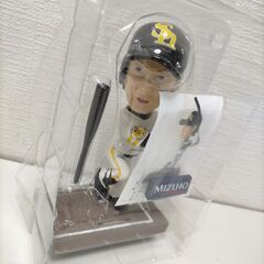 ソフトバンクホークス 柳田悠岐 ボブルヘッド 2016 限定品 フィギュア 首振り人形 箱あり コレクター向け 251119-10Aの画像