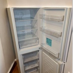 💓大感謝祭💓❣️特価セール❣️🎀ハイアール🎀✨218L✨❄️冷蔵庫❄️🌟美美品🌟❣️動作も良好❣️の画像