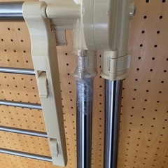 室内干しラック　折りたたみ式の画像