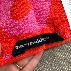 新品★マリメッコ marimekko 花柄 タオルハンカチ UNIKKO タグ付の画像