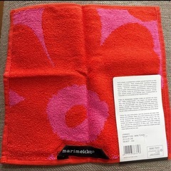 新品★マリメッコ marimekko 花柄 タオルハンカチ UNIKKO タグ付の画像