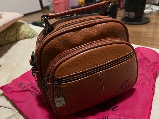 鹿の本革バック