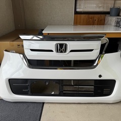 NBOX  フロントグリルフロントバンパーの画像