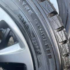 ダンロップスタッドレスタイヤ4本セットの画像