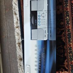 CDプレイヤー コンパクト 薄型 コイズミ(SDD-4347） シルバー KOIZUMI 小泉成器 送料無料 AMラジオ 録音 mp3 CD 再生 USB メモリ SDカード ワイドFM タイマー録音 ラジオ AM FM 壁掛け 卓上 おしゃれ スタイリッシュ …の画像