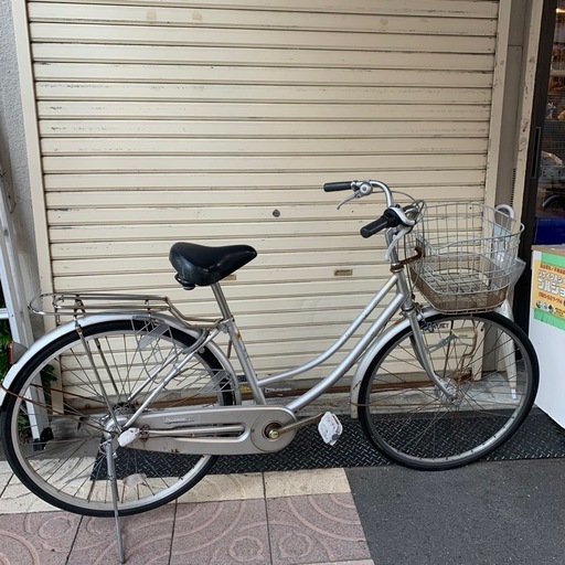 IncenceHDR シルバー　ママチャリ　自転車　26インチ　変速付き