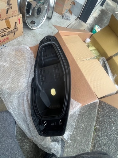 PCX JF56新車外し純正シート