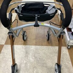 【引取限定】竹虎　レツゴーミ二　歩行器　117502【ハンズクラフト八幡西店】の画像