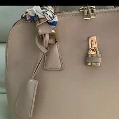 バッグ　グレイル　スカーフ巻き　キレイめ　美品　ベージュの画像