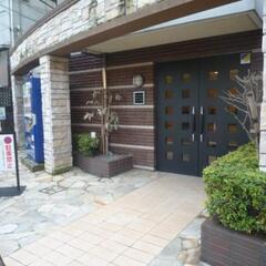 【沼部駅】【月約5万円】【週5日×朝2時間】マンション清掃/未経験者可～日払い可の画像