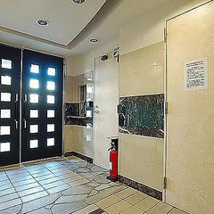 【沼部駅】【月約5万円】【週5日×朝2時間】マンション清掃/未経験者可～日払い可の画像