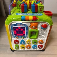 (取引中)おもちゃ　知育玩具　Vtech　バイリンガル楽しさMAX！究極のABCビッグキューブの画像