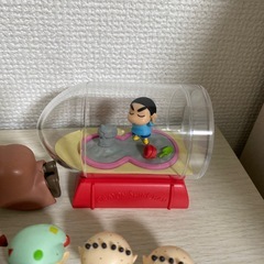 クレヨンしんちゃん　ガチャガチャの画像