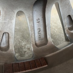 20ベルファイヤ純正ホイールタイヤナット付きの画像