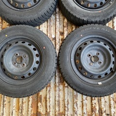 香川県　アクア　プリウス　ヴィッツ等に　ホイール付き冬タイヤ　スタッドレスタイヤ　４本セット　バランス取ってるのでそのまま使えます　165/70R14 6分山　配送可　の画像