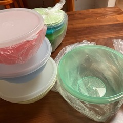 Tupperware  タッパーウェアの画像