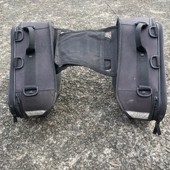 モトフィズ　バイク　サイドバック　パニアケース　の画像