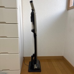 SharkNinja　CS100JBR　STD　コードレススティッククリーナー
の画像