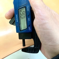 艶あり姫路産　大きめのヌメ革端材の画像