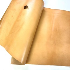 艶あり姫路産　大きめのヌメ革端材の画像