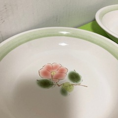 花柄　丸皿　５枚セットの画像