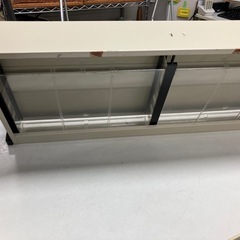 O2511-463 机上棚 ブックスタンド 引き出し2個付き キズ汚れサビ有り 中古の画像