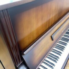 リフレッシュ済み中古ピアノ　アンティークウォルナット仕上　カワイBL31の画像