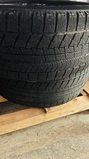 ブリザック スタッドレスタイヤ