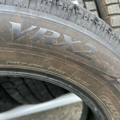 175.65.14スタッドレスタイヤの画像
