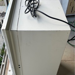 両替機 CS-103 中部洗機 盗難防止型 中古 の画像