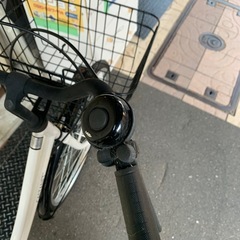 CASTANET　白　ママチャリ　自転車　26インチ　変速無しの画像