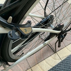 CASTANET　白　ママチャリ　自転車　26インチ　変速無しの画像