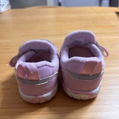 ベビー　スニーカー　アシックスの画像