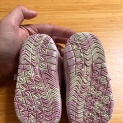 ベビー　スニーカー　アシックスの画像