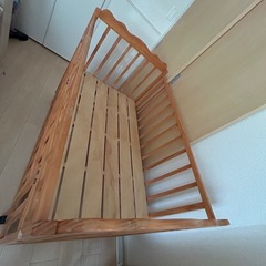 ベビーベッドの画像