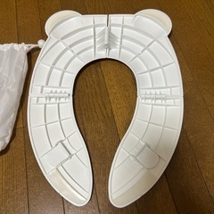 子供用折りたたみ式便座の画像