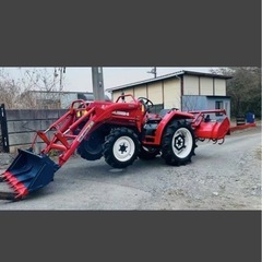 三菱トラクターの画像