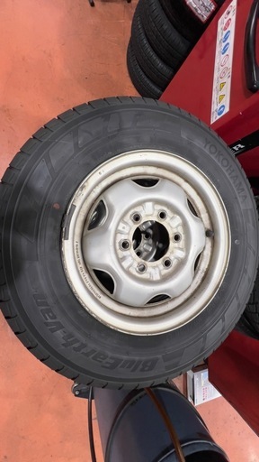 タイヤホイール付き4本セット(ほぼ新品-195/80R15)