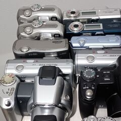 すべて全損品ジャンクカメラ22台の画像