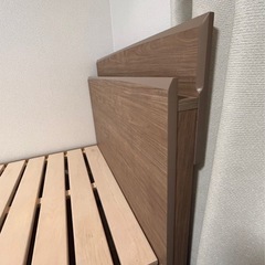 シモンズ Beautyrest マットレス＋木製ベッドフレーム 美品 使用浅め 定価16万 の画像